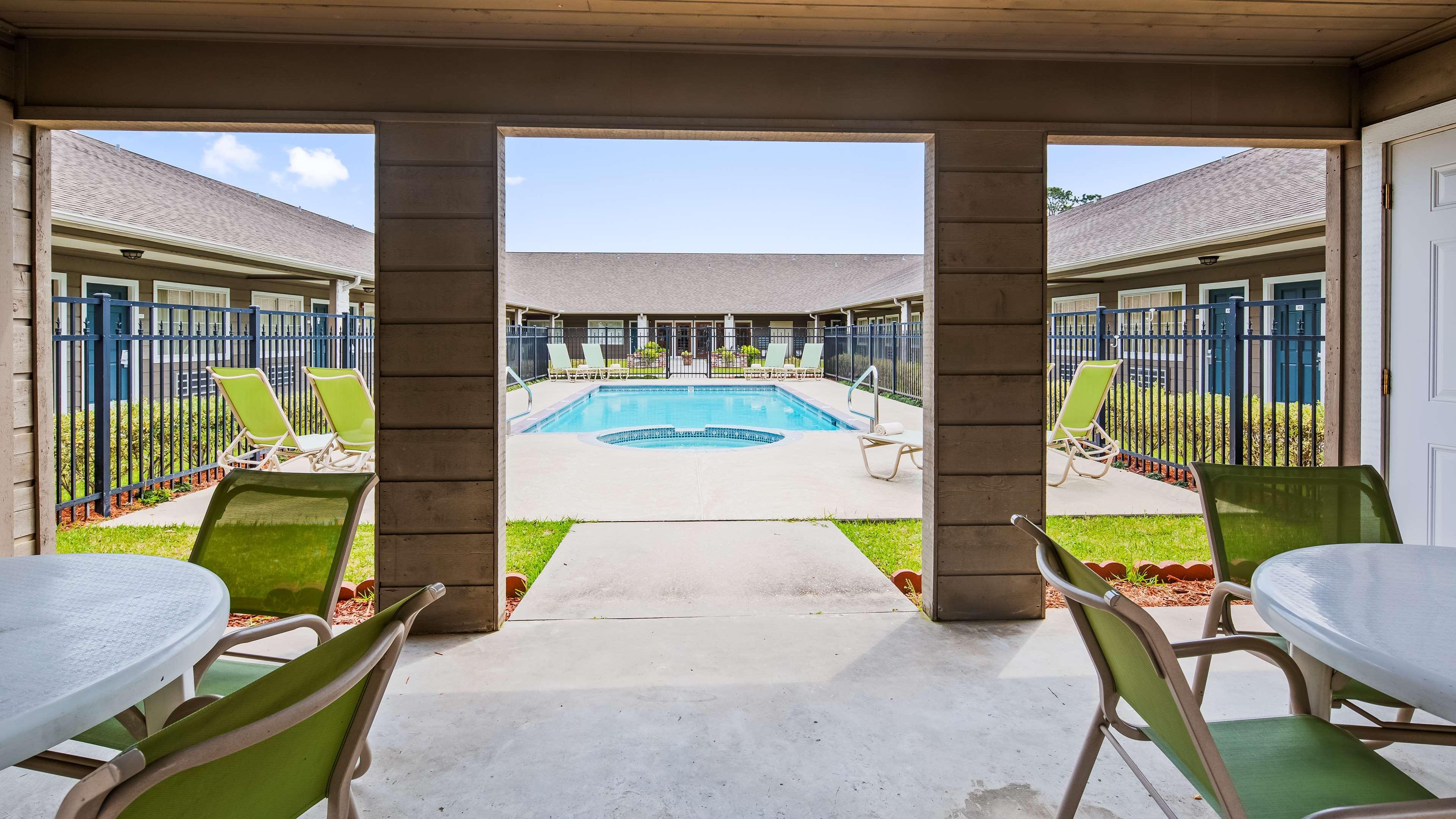 Best Western Plus Brunswick Bath Bagian luar foto