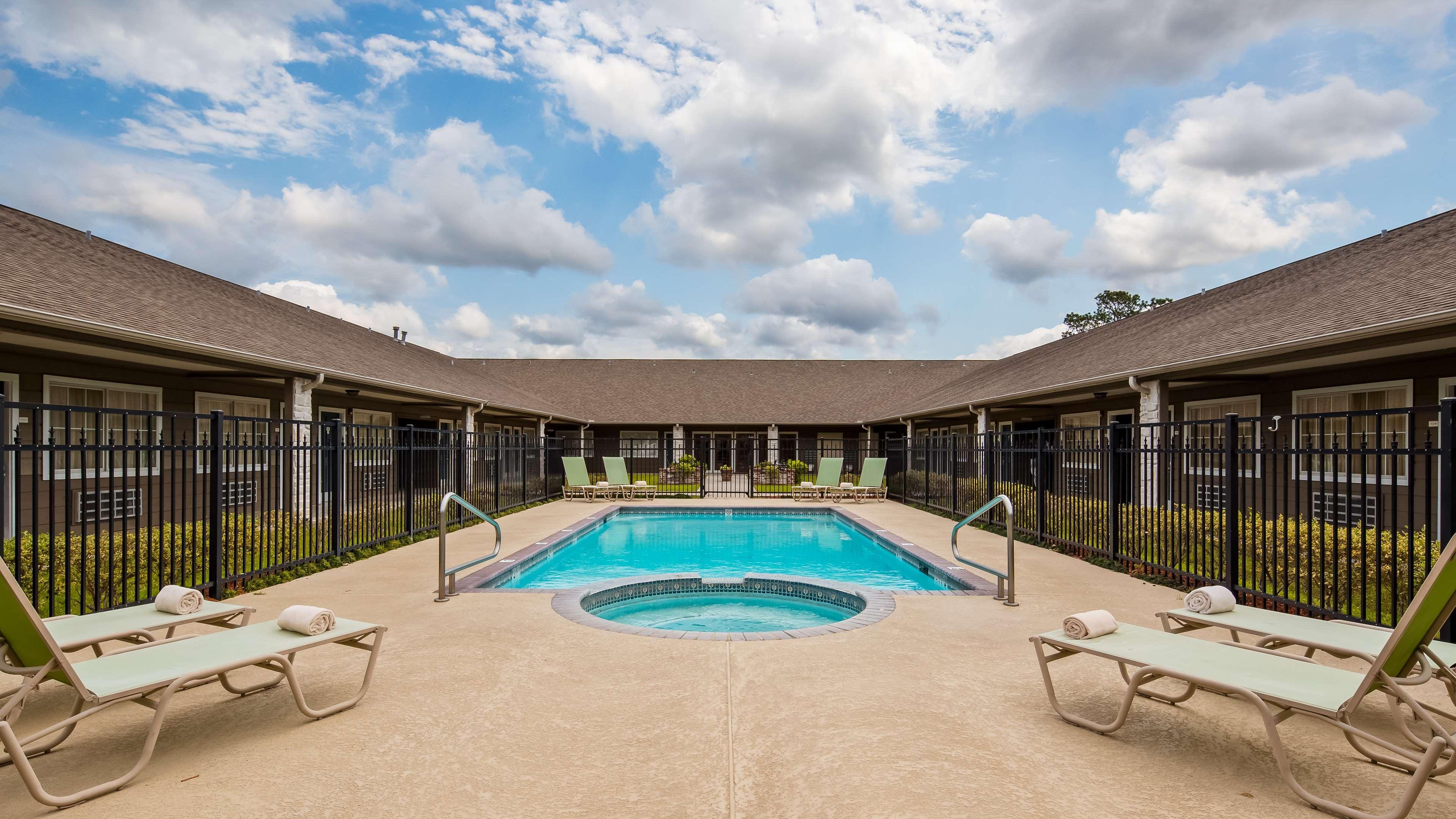 Best Western Plus Brunswick Bath Bagian luar foto