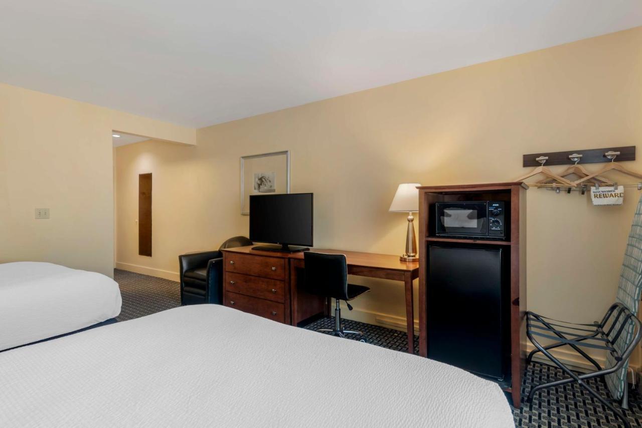 Best Western Plus Brunswick Bath Bagian luar foto
