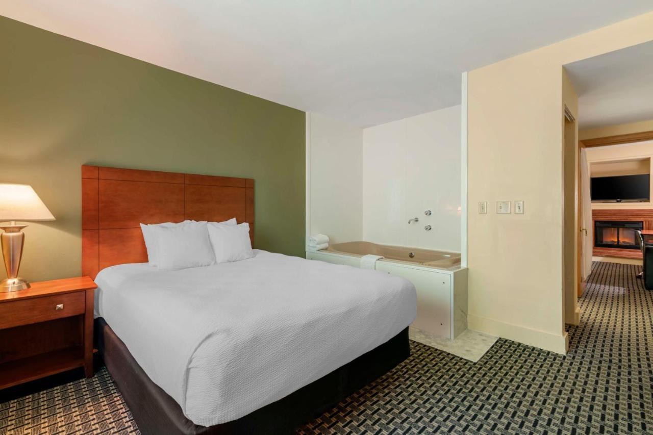 Best Western Plus Brunswick Bath Bagian luar foto