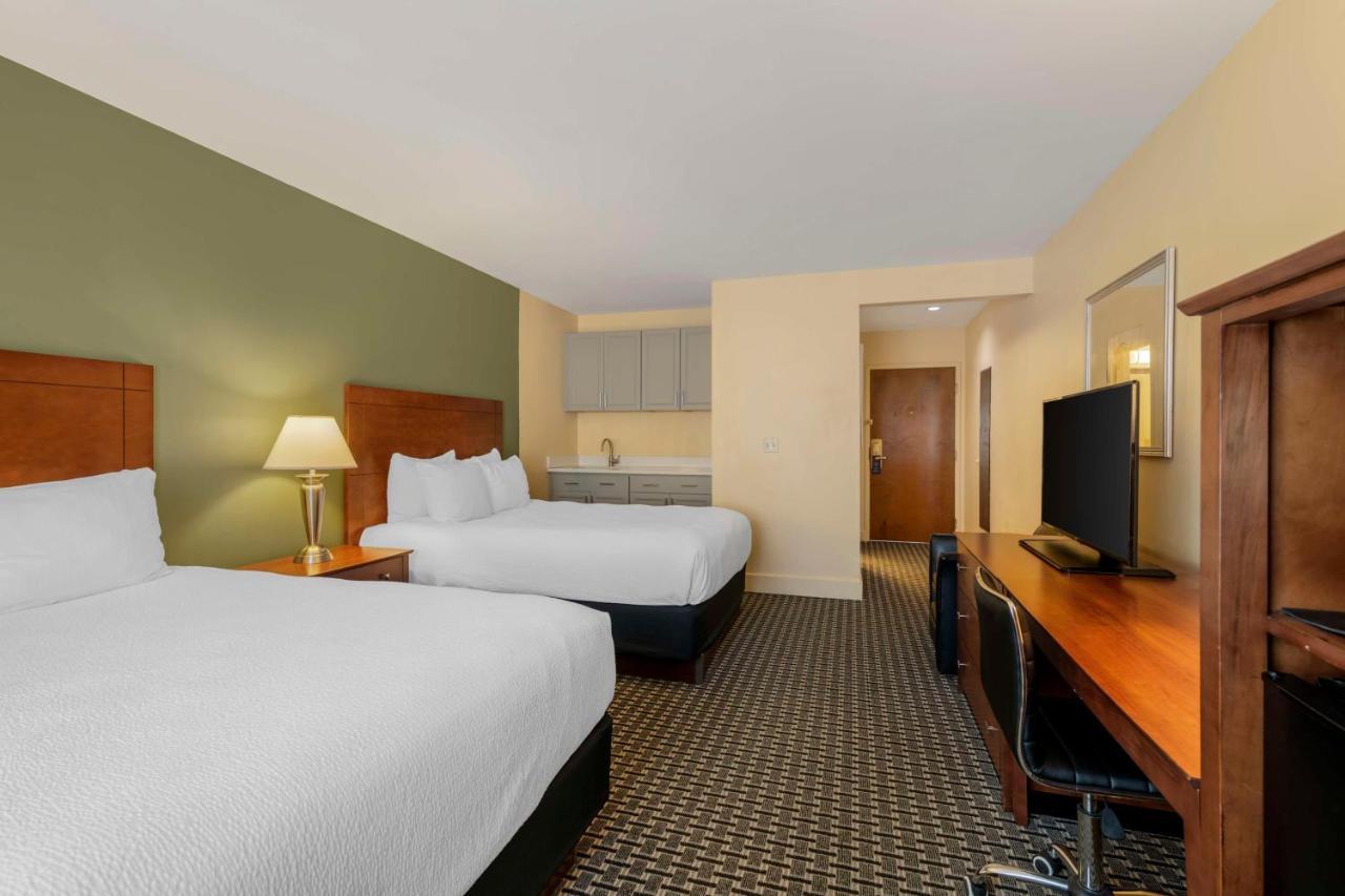 Best Western Plus Brunswick Bath Bagian luar foto