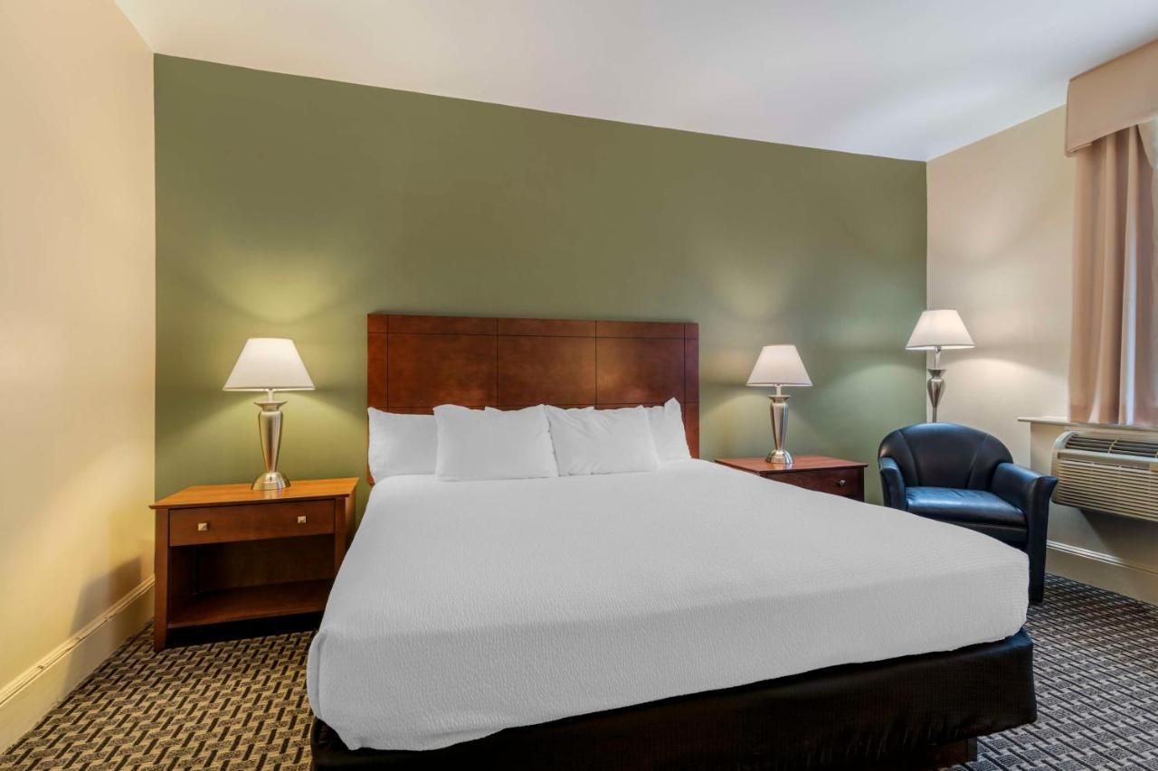 Best Western Plus Brunswick Bath Bagian luar foto