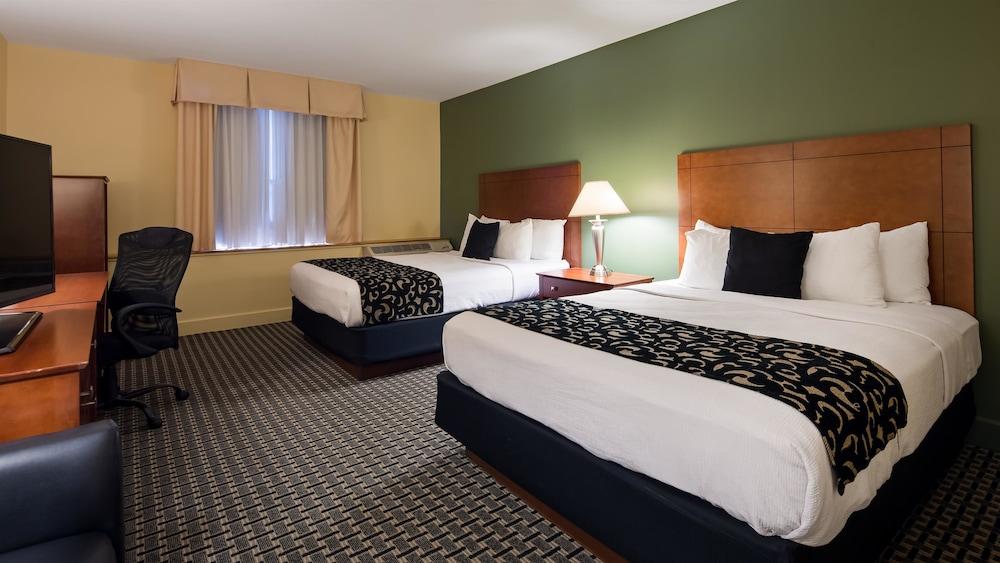 Best Western Plus Brunswick Bath Bagian luar foto
